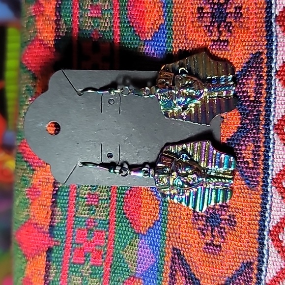 Rainbow Pharaoh Earrings - Picture 2 of 3